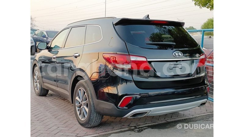 Big with watermark hyundai santa fe ashanti import dubai 50097