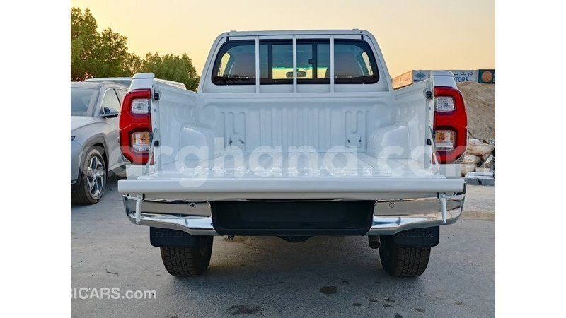 Big with watermark toyota hilux ashanti import dubai 50099