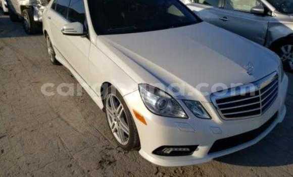 Buy Used Mercedes‒Benz E–Class White Car in Accra in Greater Accra Buy Used Mercedes‒Benz E–Class White Car in Accra in Greater Accra