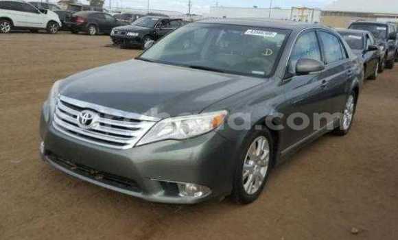 Sayi Na hannu Toyota Avalon Sauran Mota in Accra a Greater Accra Sayi Na hannu Toyota Avalon Sauran Mota in Accra a Greater Accra