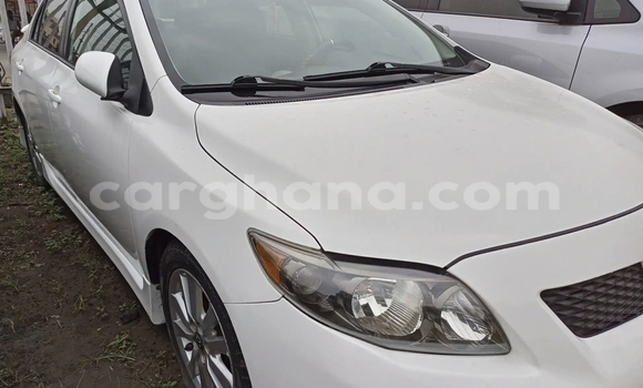 Buy Used Toyota Corolla White Car in Accra in Greater Accra