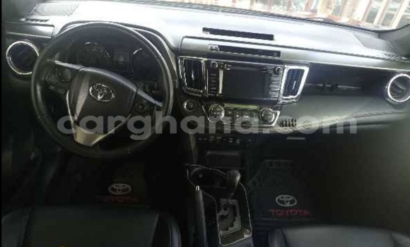 Sayi Na hannu Toyota RAV4 Red Mota in Accra a Greater Accra Sayi Na hannu Toyota RAV4 Red Mota in Accra a Greater Accra