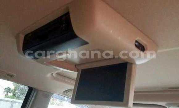 Buy Used Toyota Sienna White Car in Accra in Greater Accra Buy Used Toyota Sienna White Car in Accra in Greater Accra