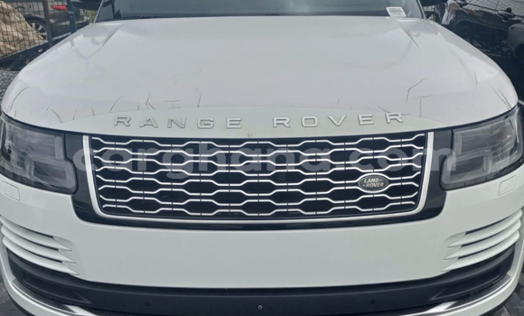 Buy Used Land Rover Range Rover Vogue White Car in Accra in Greater Accra Buy Used Land Rover Range Rover Vogue White Car in Accra in Greater Accra
