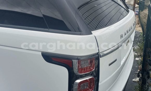 Buy Used Land Rover Range Rover Vogue White Car in Accra in Greater Accra Buy Used Land Rover Range Rover Vogue White Car in Accra in Greater Accra