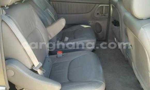 Sayi Na hannu Toyota Sienna Blue Mota in Accra a Greater Accra Sayi Na hannu Toyota Sienna Blue Mota in Accra a Greater Accra