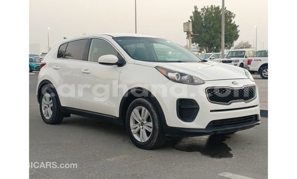 Ra Imported Kia Sportage funfun Ọkọ̀ in Import - Dubai ni Ashanti Ra Imported Kia Sportage funfun Ọkọ̀ in Import - Dubai ni Ashanti
