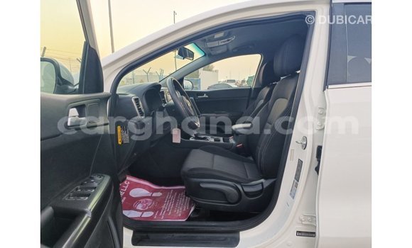 Ra Imported Kia Sportage funfun Ọkọ̀ in Import - Dubai ni Ashanti Ra Imported Kia Sportage funfun Ọkọ̀ in Import - Dubai ni Ashanti