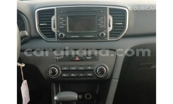 Ra Imported Kia Sportage funfun Ọkọ̀ in Import - Dubai ni Ashanti Ra Imported Kia Sportage funfun Ọkọ̀ in Import - Dubai ni Ashanti