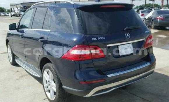 Buy Used Mercedes‒Benz ML–Class Black Car in Accra in Greater Accra Buy Used Mercedes‒Benz ML–Class Black Car in Accra in Greater Accra