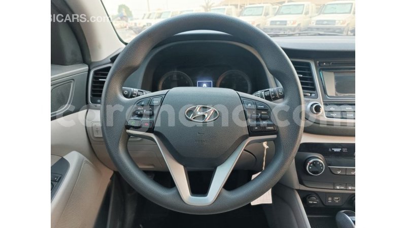 Big with watermark hyundai tucson ashanti import dubai 50173