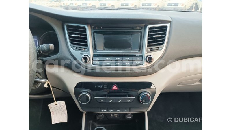 Big with watermark hyundai tucson ashanti import dubai 50173