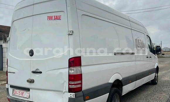 Sayi Na hannu Mercedes-Benz 740Li White Mota in Sekondi–Takoradi Metropolitan a Yamma Sayi Na hannu Mercedes-Benz 740Li White Mota in Sekondi–Takoradi Metropolitan a Yamma