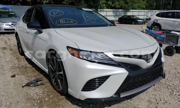 Buy Used Toyota Camry White Car in Accra in Greater Accra