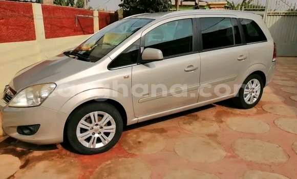 Sayi Na hannu Opel Zafira Sauran Mota in Accra a Greater Accra Sayi Na hannu Opel Zafira Sauran Mota in Accra a Greater Accra