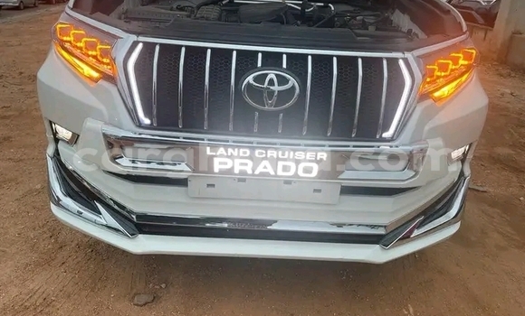Buy Used Toyota Land Cruiser Prado White Car in Accra in Greater Accra Buy Used Toyota Land Cruiser Prado White Car in Accra in Greater Accra