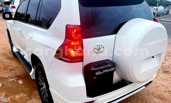 Buy Used Toyota Land Cruiser Prado White Car in Accra in Greater Accra Buy Used Toyota Land Cruiser Prado White Car in Accra in Greater Accra