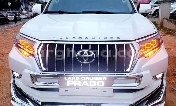 Buy Used Toyota Land Cruiser Prado White Car in Accra in Greater Accra Buy Used Toyota Land Cruiser Prado White Car in Accra in Greater Accra