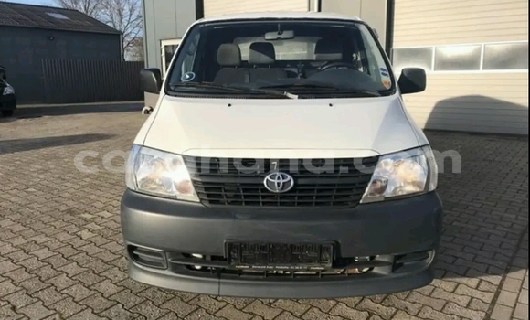 Buy Used Toyota Hiace White Car in Sekondi–Takoradi Metropolitan in Western