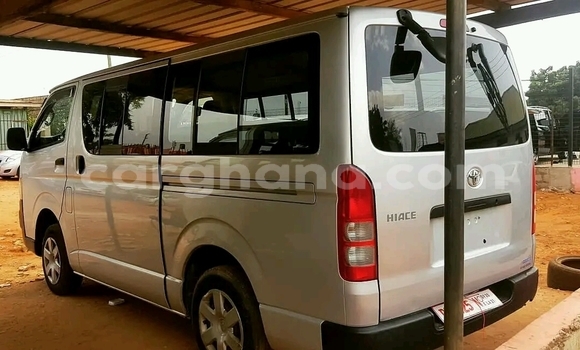 Buy Used Toyota Hiace White Car in Sekondi–Takoradi Metropolitan in Western Buy Used Toyota Hiace White Car in Sekondi–Takoradi Metropolitan in Western