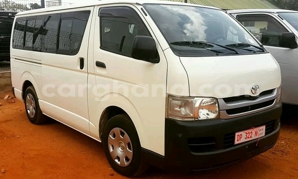 Buy Used Toyota Hiace White Car in Sekondi–Takoradi Metropolitan in Western Buy Used Toyota Hiace White Car in Sekondi–Takoradi Metropolitan in Western