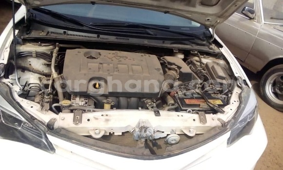 Buy Used Toyota Corolla White Car in Accra in Greater Accra Buy Used Toyota Corolla White Car in Accra in Greater Accra