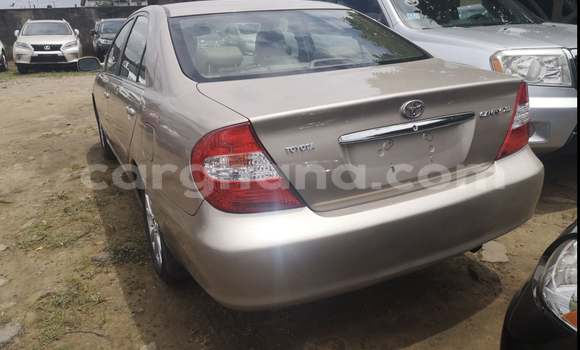 Sayi Na hannu Toyota Camry Brown Mota in Accra a Greater Accra Sayi Na hannu Toyota Camry Brown Mota in Accra a Greater Accra