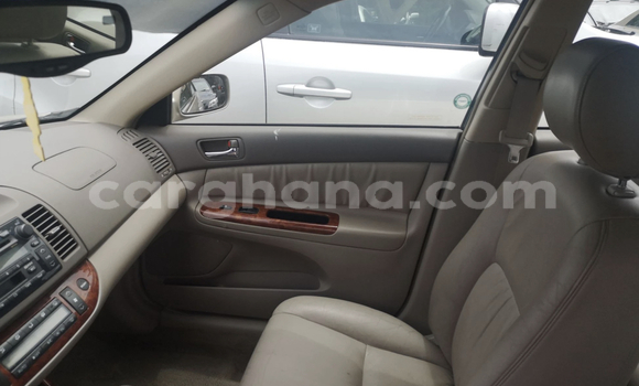 Sayi Na hannu Toyota Camry Brown Mota in Accra a Greater Accra Sayi Na hannu Toyota Camry Brown Mota in Accra a Greater Accra