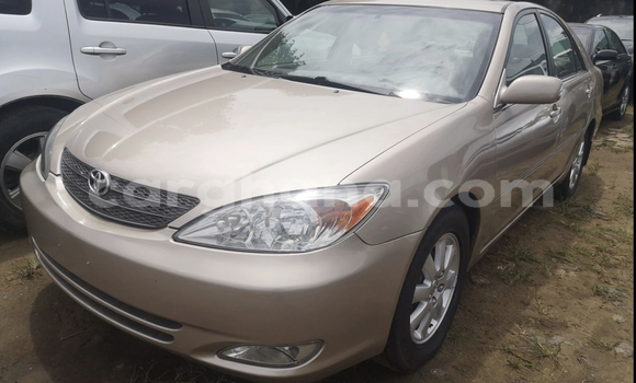 Sayi Na hannu Toyota Camry Brown Mota in Accra a Greater Accra Sayi Na hannu Toyota Camry Brown Mota in Accra a Greater Accra