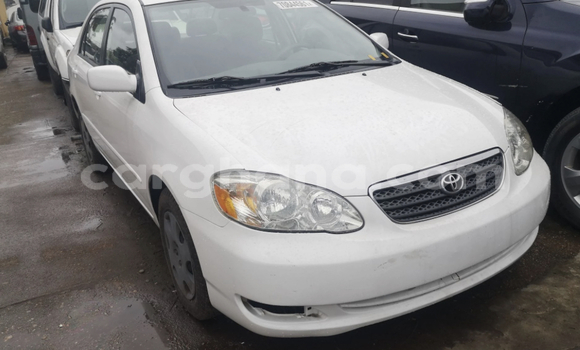 Buy Used Toyota Corolla White Car in Accra in Greater Accra
