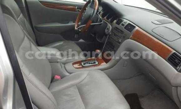 Buy Used Lexus ES Silver Car in Accra in Greater Accra Buy Used Lexus ES Silver Car in Accra in Greater Accra