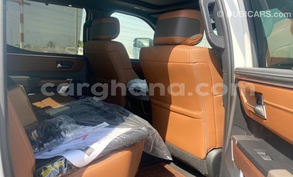 Buy Import Toyota Tundra White Car in Import - Dubai in Ashanti Buy Import Toyota Tundra White Car in Import - Dubai in Ashanti