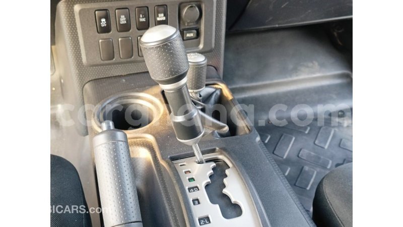 Big with watermark toyota fj cruiser ashanti import dubai 50313