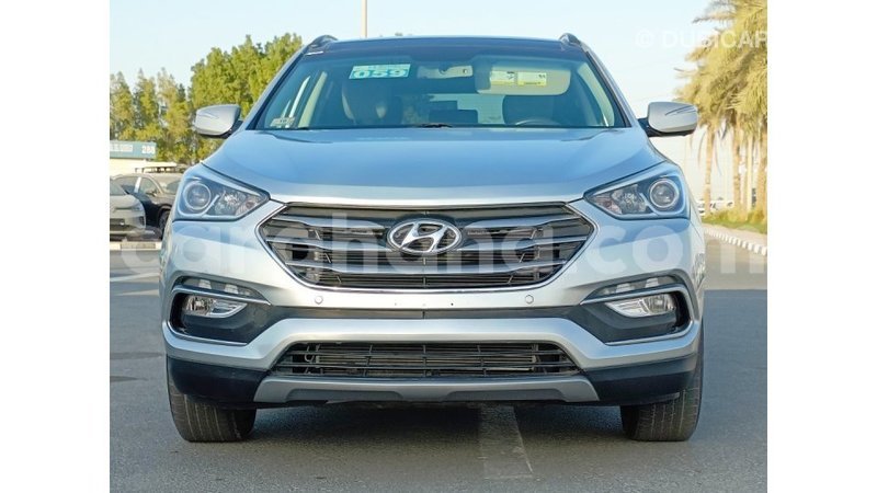 Big with watermark hyundai santa fe ashanti import dubai 50314