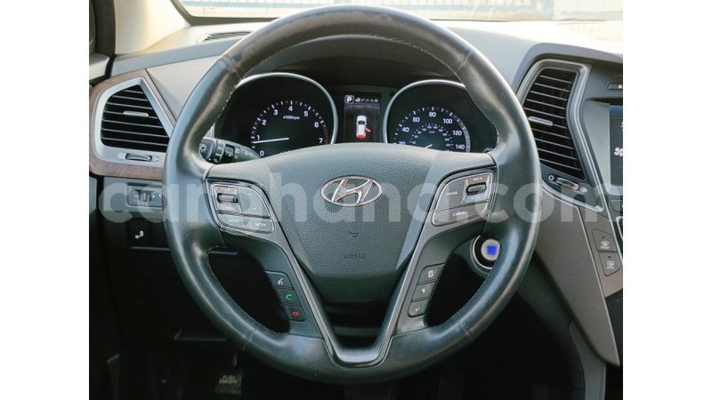 Big with watermark hyundai santa fe ashanti import dubai 50314