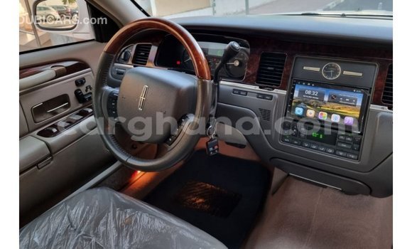 Sayi Imported Lincoln Continental White Mota in Import - Dubai a Ashanti Sayi Imported Lincoln Continental White Mota in Import - Dubai a Ashanti