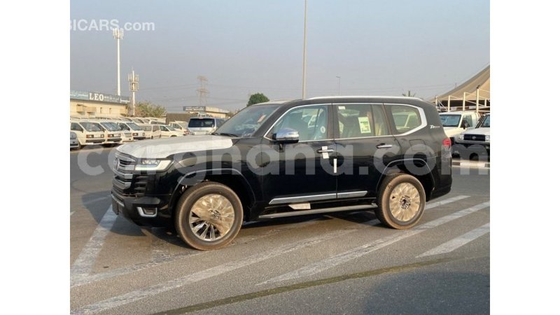 Big with watermark toyota land cruiser ashanti import dubai 50316