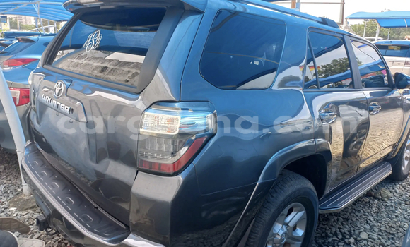 Sayi Na hannu Toyota 4Runner Black Mota in Accra a Greater Accra Sayi Na hannu Toyota 4Runner Black Mota in Accra a Greater Accra