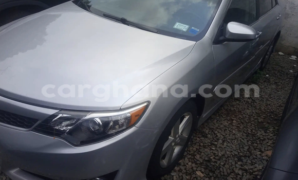 Sayi Na hannu Toyota Camry Azurfa Mota in Accra a Greater Accra Sayi Na hannu Toyota Camry Azurfa Mota in Accra a Greater Accra