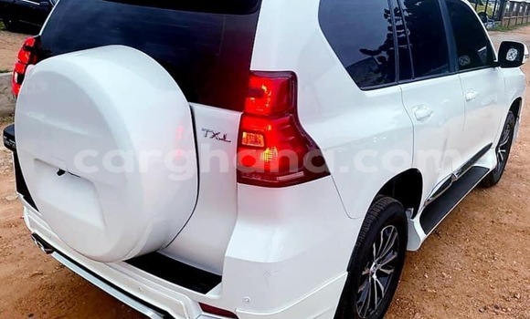 Buy Used Toyota Land Cruiser Prado White Car in Accra in Greater Accra Buy Used Toyota Land Cruiser Prado White Car in Accra in Greater Accra