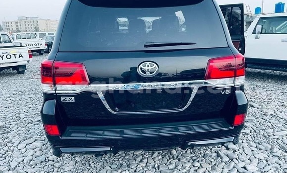 Sayi Na hannu Toyota Land Cruiser Black Mota in Accra a Greater Accra