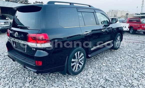 Buy Used Toyota Land Cruiser Black Car in Accra in Greater Accra Buy Used Toyota Land Cruiser Black Car in Accra in Greater Accra
