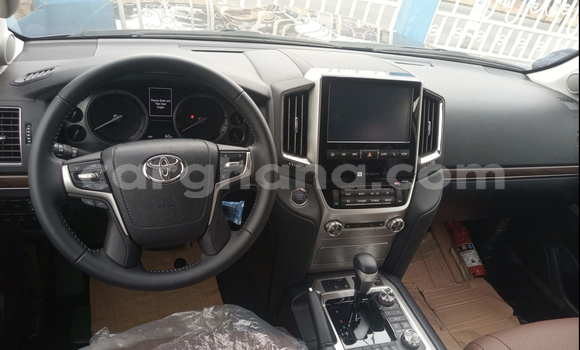 Buy Used Toyota Land Cruiser Black Car in Accra in Greater Accra Buy Used Toyota Land Cruiser Black Car in Accra in Greater Accra