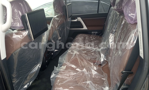 Buy Used Toyota Land Cruiser Black Car in Accra in Greater Accra Buy Used Toyota Land Cruiser Black Car in Accra in Greater Accra
