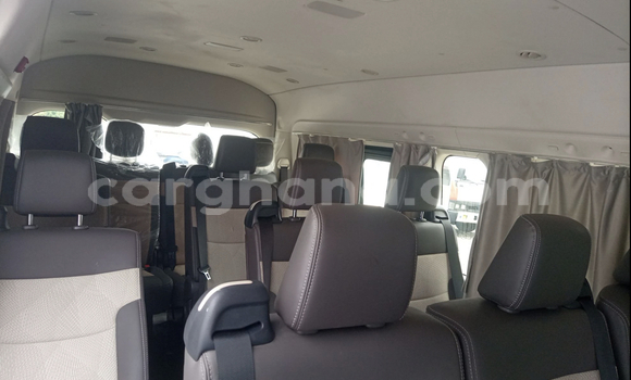 Buy Used Toyota Hiace White Car in Accra in Greater Accra Buy Used Toyota Hiace White Car in Accra in Greater Accra