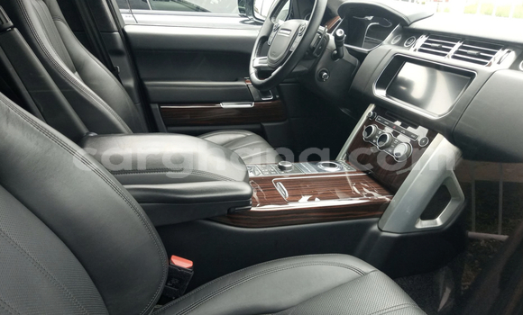 Sayi Na hannu Land Rover Range Rover Vogue Black Mota in Accra a Greater Accra Sayi Na hannu Land Rover Range Rover Vogue Black Mota in Accra a Greater Accra