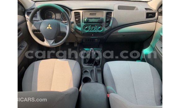 Ra Imported Mitsubishi L200 funfun Ọkọ̀ in Import - Dubai ni Ashanti Ra Imported Mitsubishi L200 funfun Ọkọ̀ in Import - Dubai ni Ashanti
