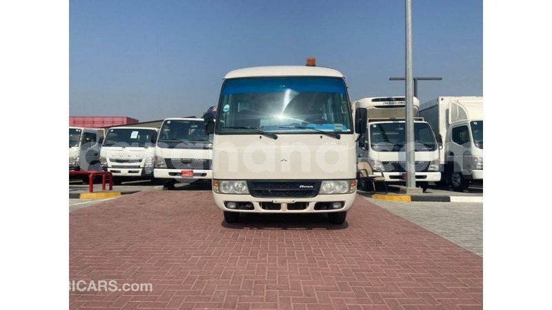 Big with watermark mitsubishi i ashanti import dubai 50366