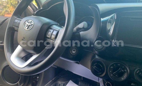 Sayi Na hannu Toyota Hilux Black Mota in Accra a Greater Accra Sayi Na hannu Toyota Hilux Black Mota in Accra a Greater Accra