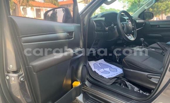 Sayi Na hannu Toyota Hilux Black Mota in Accra a Greater Accra Sayi Na hannu Toyota Hilux Black Mota in Accra a Greater Accra
